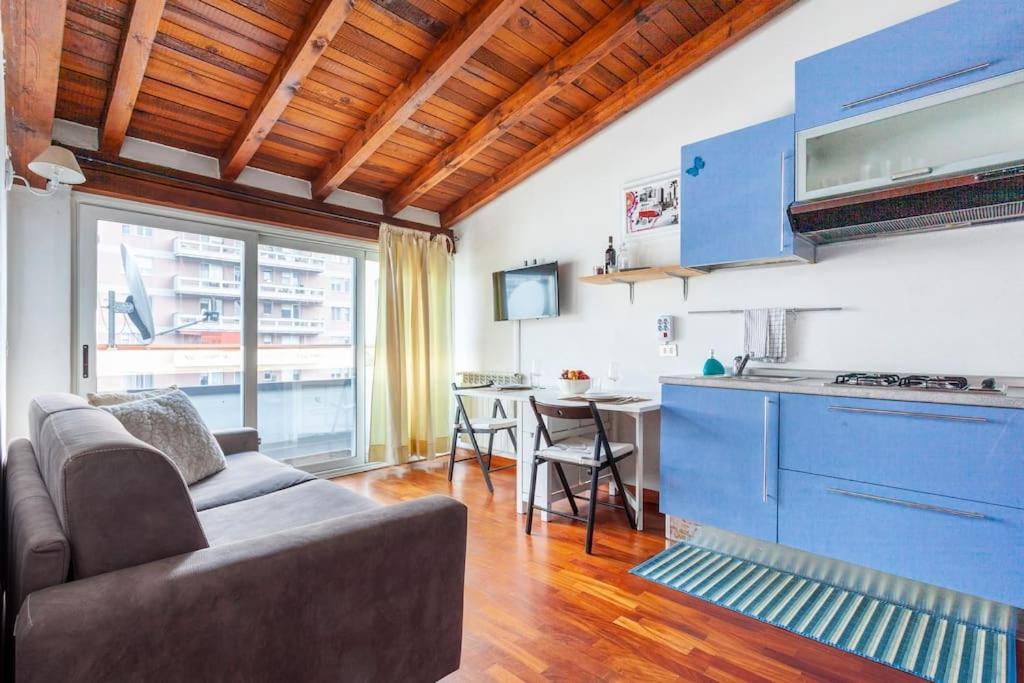 Appartement Civico288-Romantic Attic Near Ieo-Bocconi-F Prada à Milan Extérieur photo